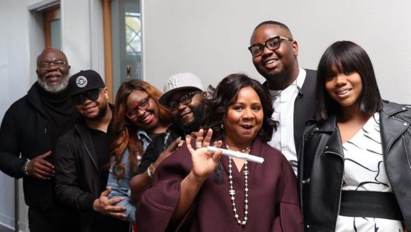 Jermaine Jakes with his father & siblings