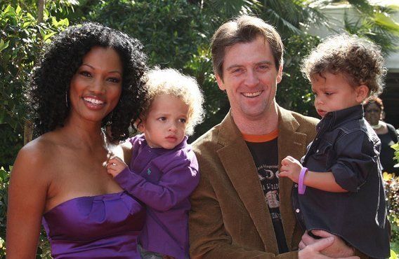 Mike with his ex-wife and kids