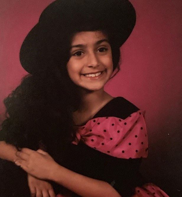 Huda in her childhood