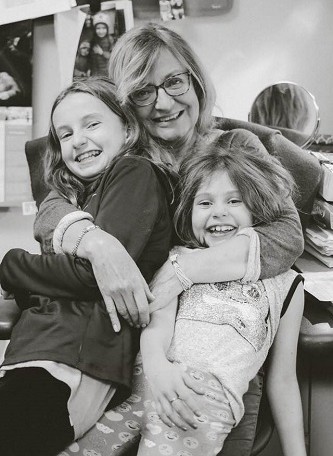Susan Iger with her daughters