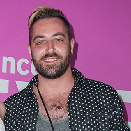 What is the Net Worth of Davey Detail? Wiki, Age, Wedding What is the Net Worth of Davey Detail? Wiki, Age, Wedding