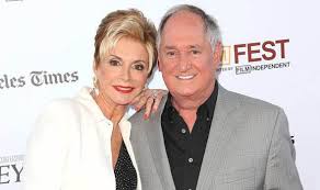  Caption : Neil Sedaka with his wife Leba Strassberg