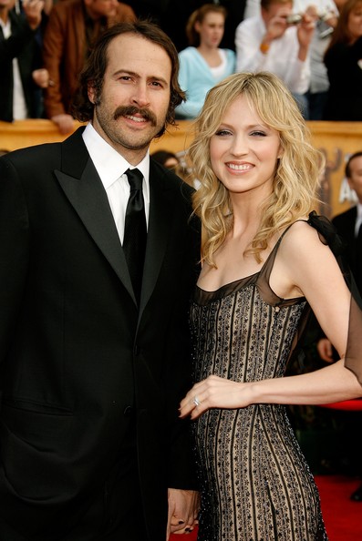 Caption: Beth Riesgraf with her ex-lover Jason Lee