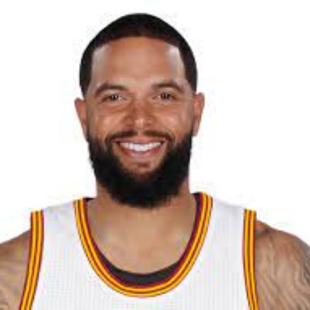 Who is Deron Williams Wife? Net Worth 2022 & College, Bio, Age, Height Who is Deron Williams Wife? Net Worth 2022 & College, Bio, Age, Height