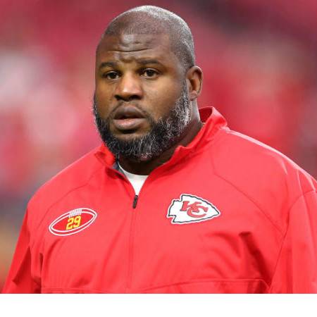 What is Eric Bieniemy Salary & Net Worth 2022? Who is his Wife? Height What is Eric Bieniemy Salary & Net Worth 2022? Who is his Wife? Height