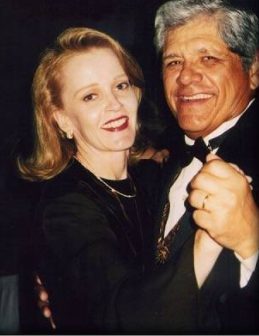 Lee Trevino with his lovely wife Claudia Trevino 