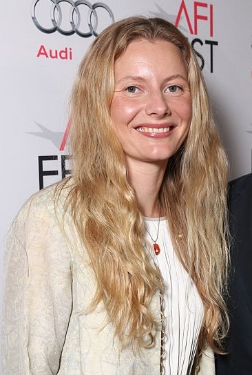 Jeremy Strong's wife, Emma Wall