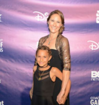 Leah Bernthal with her little daughter