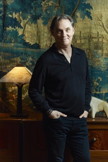 Georgiana Bischoff's husband, Richard Thomas
