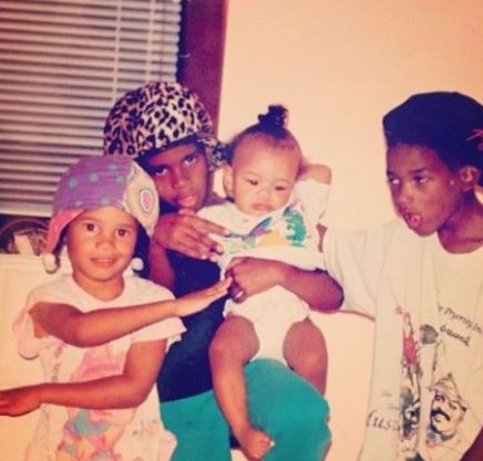 Kyla Wayans's childhood photo with her siblings