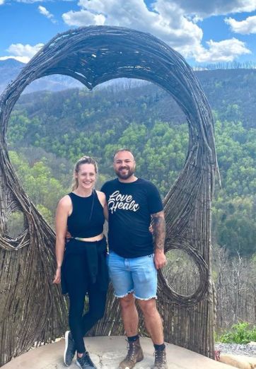 Tad Starsiak with his girlfriend, Christina Eslinger