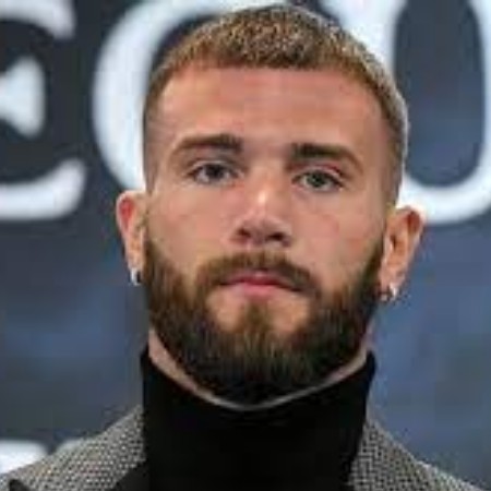 Who is Caleb Plant Wife? Age, Net Worth 2022, Parents, Sibling, & Bio Who is Caleb Plant Wife? Age, Net Worth 2022, Parents, Sibling, & Bio