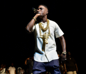 Boosie Badazz singing on the stage