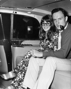 George Gradow and his wife Barbi Benton inside the car