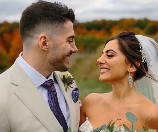 Emumita Bonita and her husband, Nickmercs on their wedding day