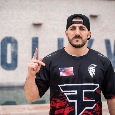 Emumita Bonita's husband, Nickmercs