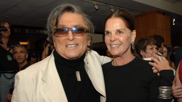 Catherine Oxenberg with her ex-husband Robert Evans 