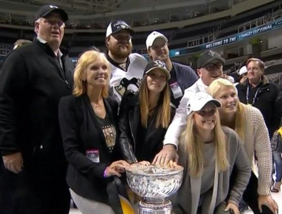Phil Kessel with his family