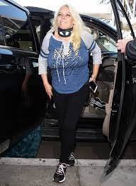 Dominic Davis's mother Beth Smith Chapman with the car