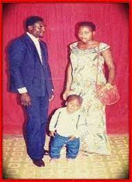 Francis Ngannou's childhood photo with his parents 