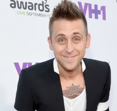 Roman Atwood in a frame