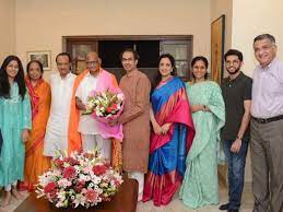 Sharad Pawar's family photo