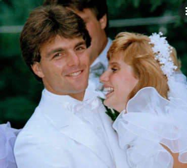 Wedding photo of Doug Flutie with his lovely wife Laurie Fortie