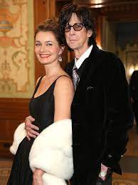 Who is Paulina Porizkova Husband? Net Worth 2022, Bio, Children