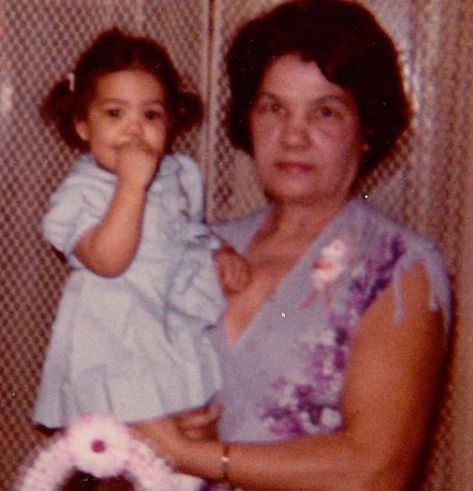 Stephanie Ramos's childhood photo with her mother