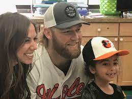Andrew Cashner with his wife Jamie Cashner and son 
