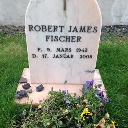 Bobby Fischer's grave