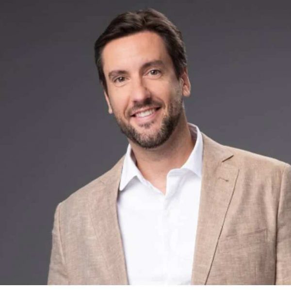 Clay Travis on frame