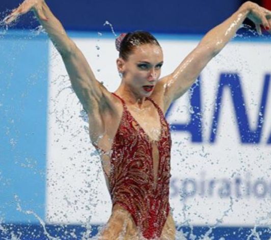 Natalia Ishchenko, Retired Russian swimmer
