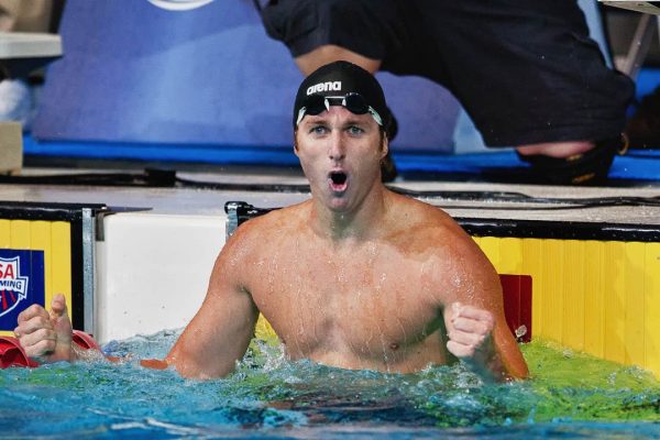 Aaron Peirsol swimming