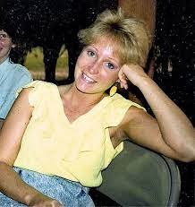 Cindy Karlsen posing for the photo