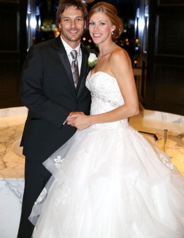 Victoria Prince and her husband, Kevin Federline's wedding photo