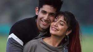 Divya Agarwal with her husband Varun Sood