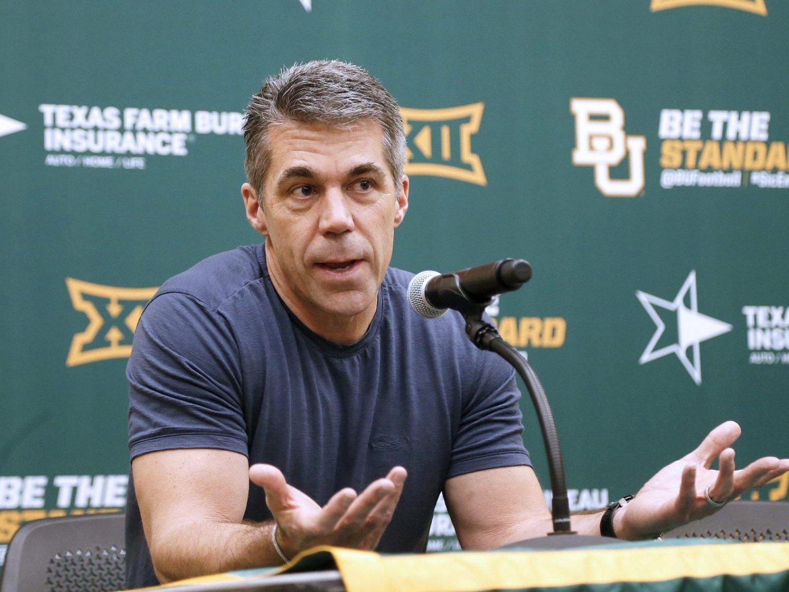 Who is Chris Fowler Wife? Net Worth in 2022, Age Height. Kids, and Bio