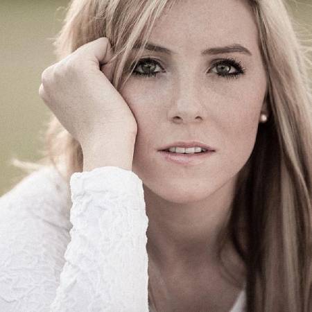 Who is the Husband of Michelle Moyer? Net Worth 2022, Age Who is the Husband of Michelle Moyer? Net Worth 2022, Age
