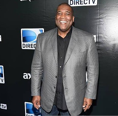 Meet Curt Menefee, the renowned American sportscaster: achievements, book,  and salary