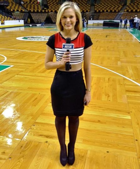 How much is Jamie Erdahl's Net Worth? Jamie Erdahl's Salary