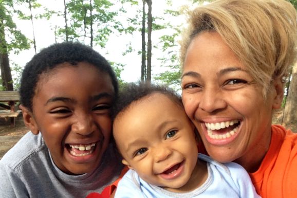 Kim Fields with her children