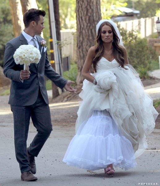 Angela Stacy trouwfoto met haar man Matt Lanter