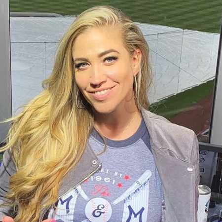 Does Meredith Marakovits have a Husband/Partner? Net Worth 2022, Does Meredith Marakovits have a Husband/Partner? Net Worth 2022,