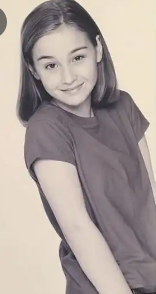 Allison Scagliotti 's early age photo