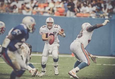 Dan Marino playing