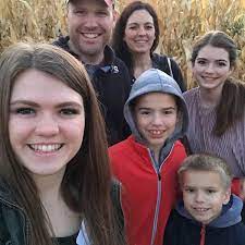 AllAroundAudrey's family photo