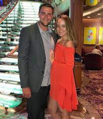 Lauren Gardner with her friend