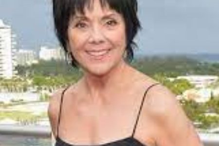 Joyce DeWitt
