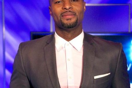 Osi Umenyiora